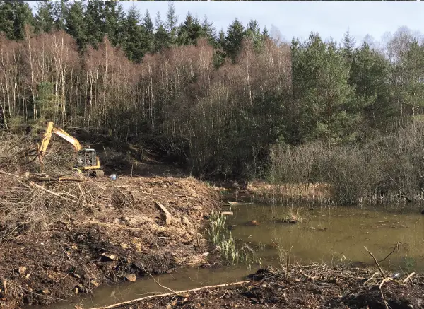 Dredging contaminated land Dredging contaminated land